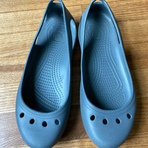 CROCS Gray Mules & Clogs kadee sandals waterproof slip ons
